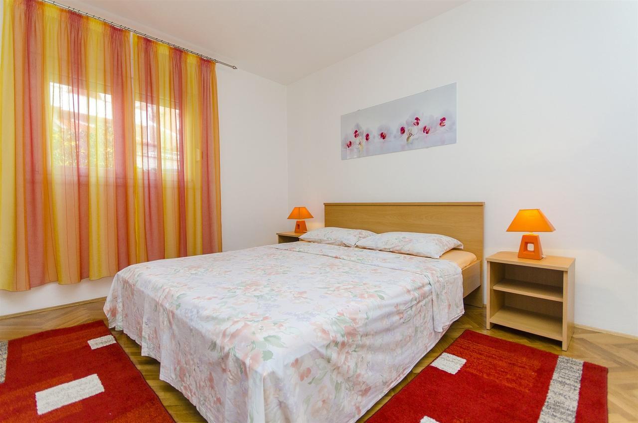 Apartments Karlo Trogir Kültér fotó
