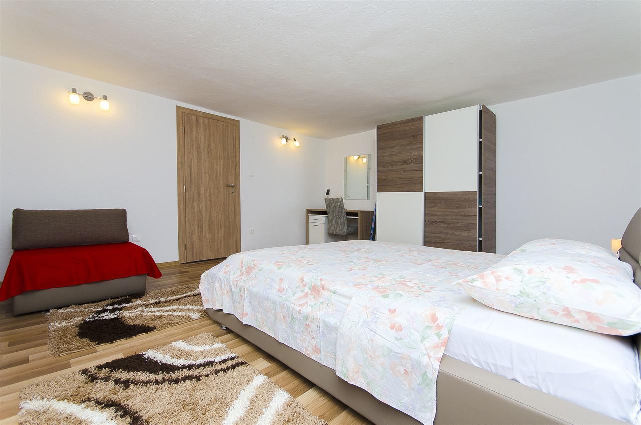 Apartments Karlo Trogir Kültér fotó